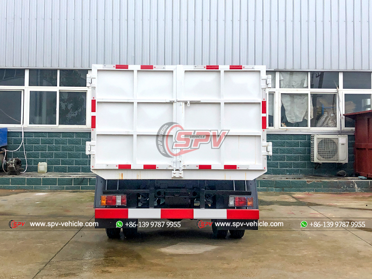 ISUZU KV600 Garbage Dump Truck - Rear Side